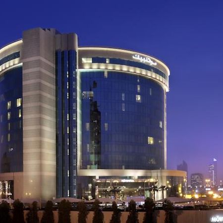 Moevenpick Hotel Khobar Extérieur photo The hotel at night