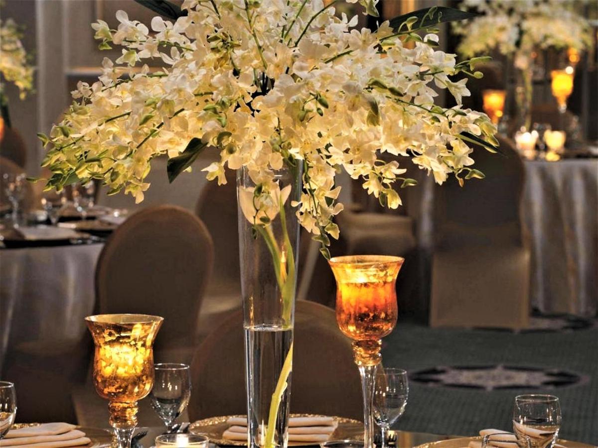 Moevenpick Hotel Khobar Extérieur photo A centerpiece at a wedding
