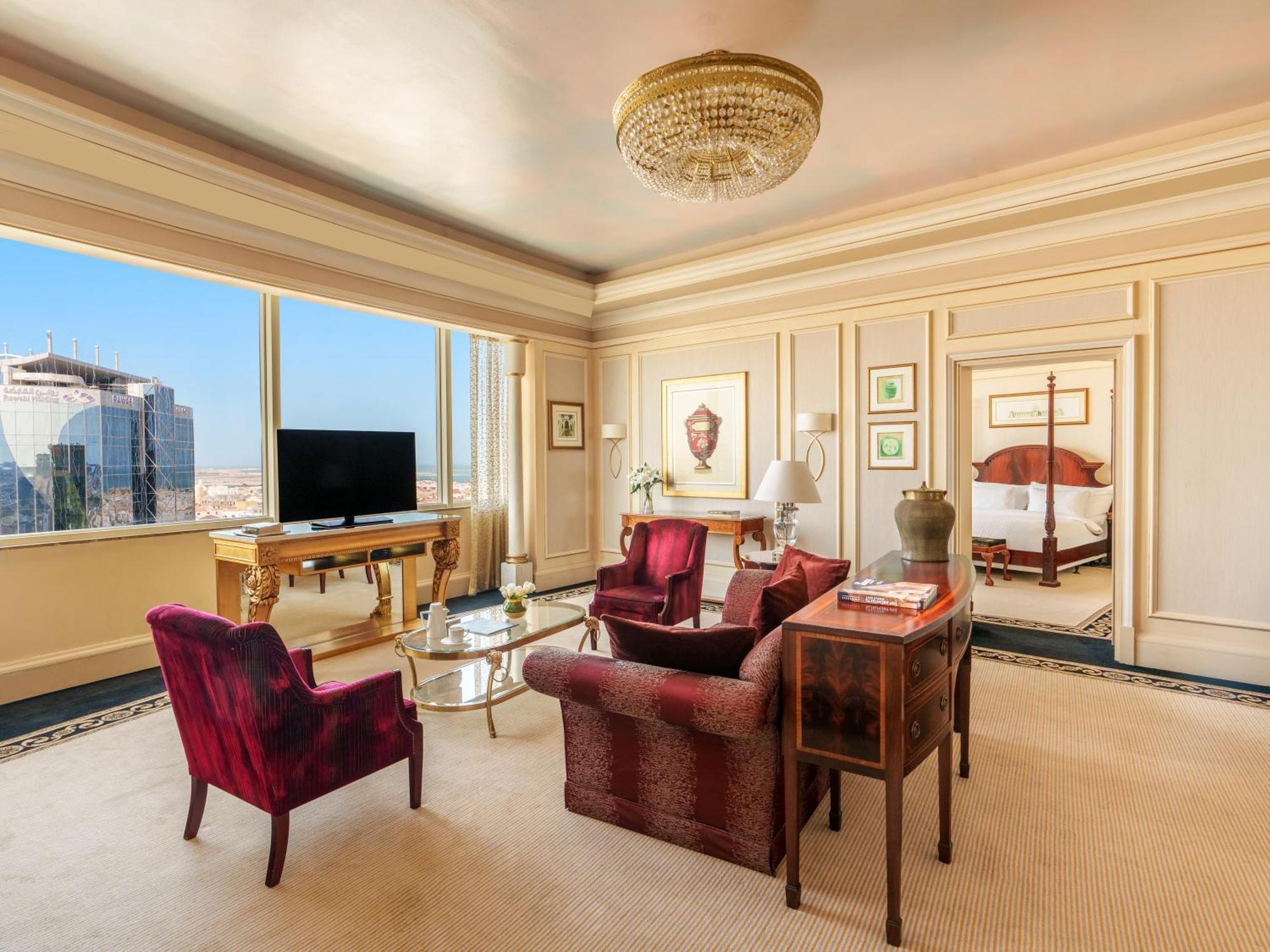 Moevenpick Hotel Khobar Extérieur photo A suite at the Jumeirah Emirates Towers Hotel
