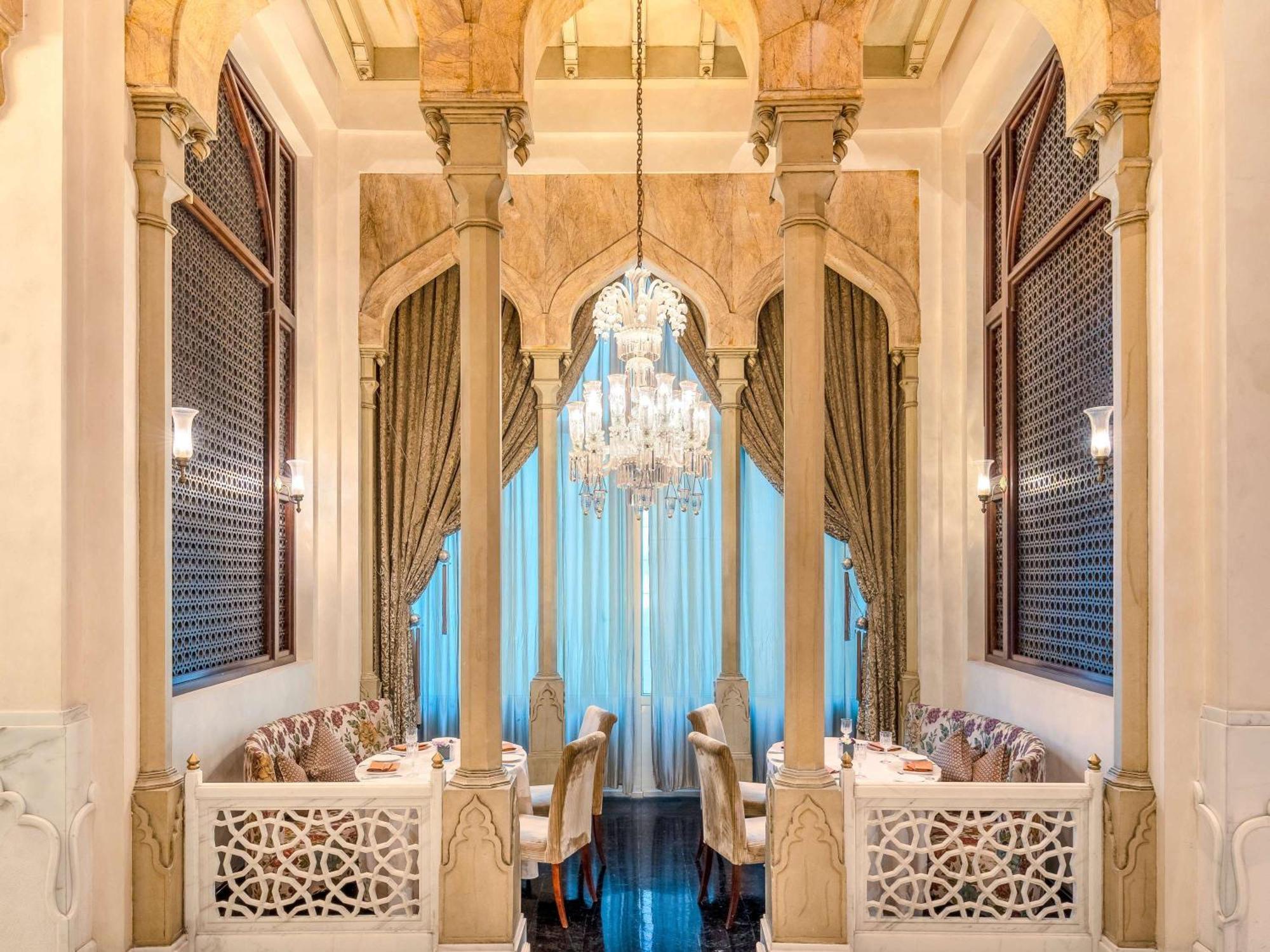 Moevenpick Hotel Khobar Extérieur photo The restaurant